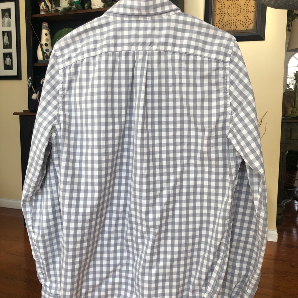 Men’s button down - Picture 2 of 3